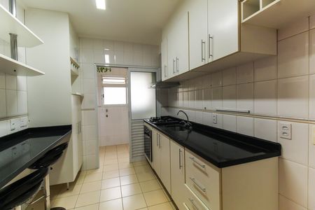 Apartamento à venda com 89m², 3 quartos e 2 vagas Apartamento à venda com 89m², 3 quartos e 2 vagasCozinha