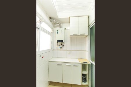 Apartamento à venda com 89m², 3 quartos e 2 vagas Apartamento à venda com 89m², 3 quartos e 2 vagasÁrea de Serviço