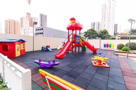 Apartamento à venda com 89m², 3 quartos e 2 vagas Apartamento à venda com 89m², 3 quartos e 2 vagasÁrea comum - Playground