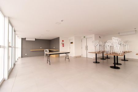 Studio para alugar com 20m², 1 quarto e sem vaga Studio para alugar com 20m², 1 quarto e sem vagaÁrea comum - Salão de festas