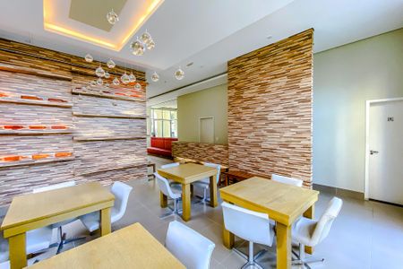 Apartamento à venda com 47m², 1 quarto e 1 vagaÁrea comum - Salão de festas