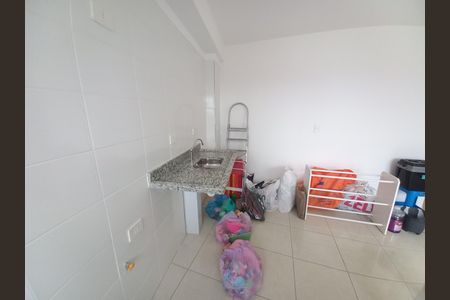 Cozinha de apartamento para alugar com 2 quartos, 46m² em Parque Sao Vicente, São Vicente