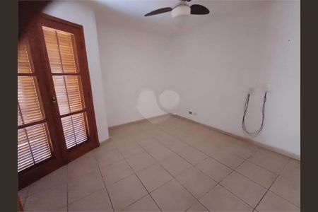 Casa à venda com 3 quartos, 95m² em Vila Mazzei, São Paulo