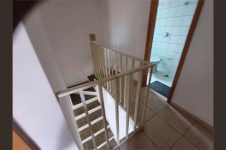 Casa à venda com 3 quartos, 95m² em Vila Mazzei, São Paulo