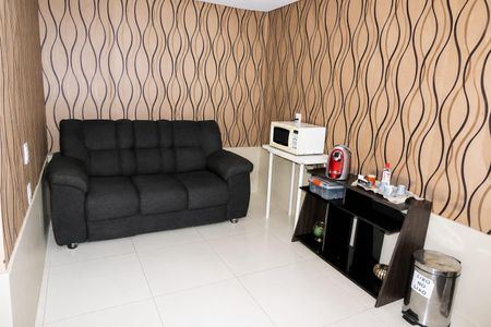 Hall de kitnet/studio para alugar com 1 quarto, 25m² em Santa Cruz, Belo Horizonte