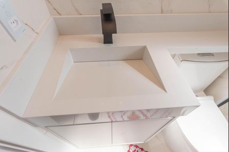 Apartamento para alugar com 43m², 2 quartos e 1 vaga Apartamento para alugar com 43m², 2 quartos e 1 vagaBanheiro