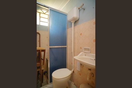 Casa para alugar com 480m², 4 quartos e 3 vagas Casa para alugar com 480m², 4 quartos e 3 vagasBanheiro da Edícula