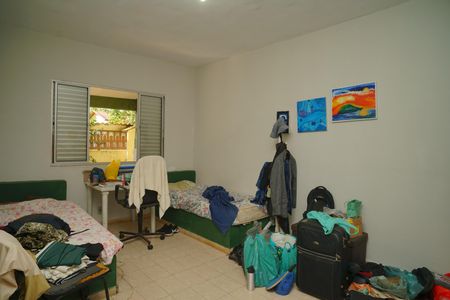 Casa para alugar com 480m², 4 quartos e 3 vagas Casa para alugar com 480m², 4 quartos e 3 vagasQuarto 2