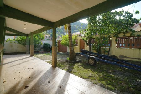 Casa para alugar com 480m², 4 quartos e 3 vagas Casa para alugar com 480m², 4 quartos e 3 vagasQuintal