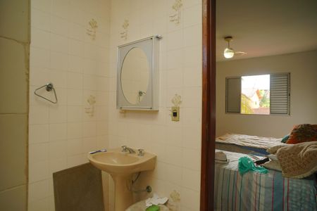 Casa para alugar com 480m², 4 quartos e 3 vagas Casa para alugar com 480m², 4 quartos e 3 vagasBanheiro da Suíte