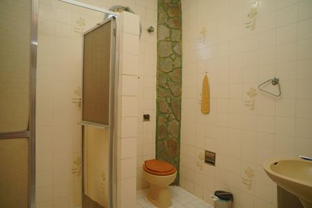Casa para alugar com 480m², 4 quartos e 3 vagas Casa para alugar com 480m², 4 quartos e 3 vagasBanheiro da Suíte