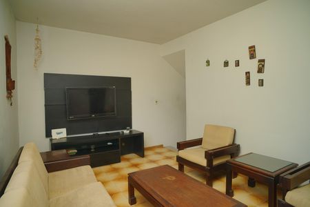 Sala de TV de casa para alugar com 4 quartos, 480m² em Recanto de Itaipuaçu, Maricá