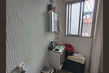 Banheiro de apartamento para alugar com 1 quarto, 52m² em Cambuí, Campinas