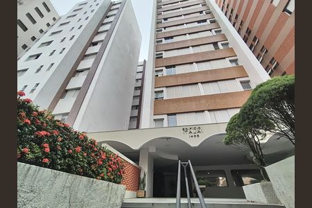 Apartamento para alugar com 52m², 1 quarto e sem vaga Apartamento para alugar com 52m², 1 quarto e sem vagaFachada