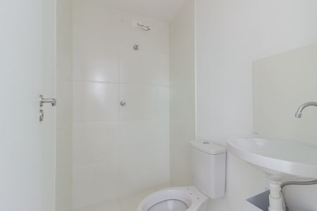 Banheiro de apartamento para alugar com 1 quarto, 17m² em Freguesia do Ó, São Paulo