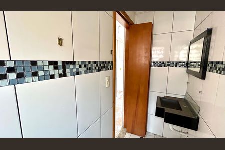 Casa para alugar com 250m², 4 quartos e 2 vagas Casa para alugar com 250m², 4 quartos e 2 vagasBanheiro 2