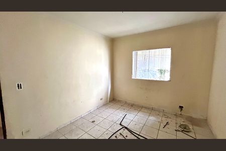 Casa para alugar com 250m², 4 quartos e 2 vagas Casa para alugar com 250m², 4 quartos e 2 vagasQuarto 4
