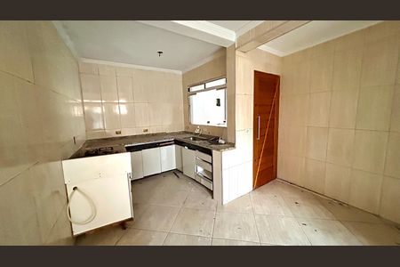 Casa para alugar com 250m², 4 quartos e 2 vagas Casa para alugar com 250m², 4 quartos e 2 vagasCozinha