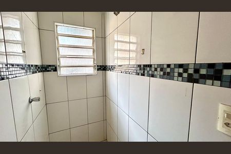 Casa para alugar com 250m², 4 quartos e 2 vagas Casa para alugar com 250m², 4 quartos e 2 vagasBanheiro 2