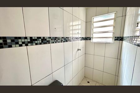 Casa para alugar com 250m², 4 quartos e 2 vagas Casa para alugar com 250m², 4 quartos e 2 vagasBanheiro 2