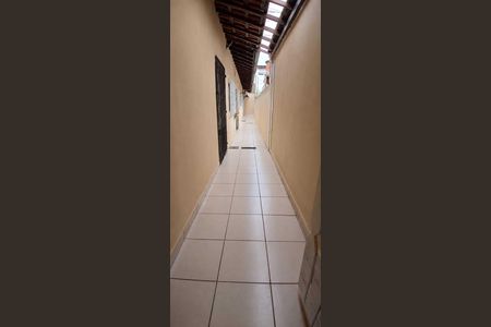 Casa para alugar com 104m², 2 quartos e 2 vagas Casa para alugar com 104m², 2 quartos e 2 vagasÁrea externa