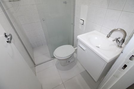 Banheiro de apartamento para alugar com 2 quartos, 49m² em Jardim America, São José dos Campos