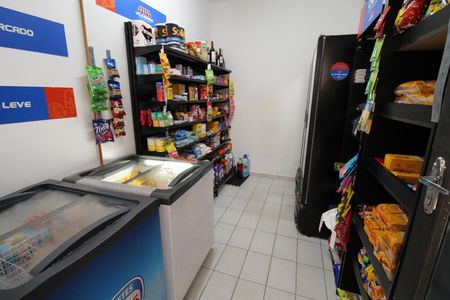 Apartamento para alugar com 49m², 2 quartos e 1 vagaÁrea comum - Mini Mercado
