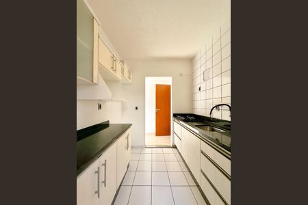 Apartamento para alugar com 52m², 3 quartos e 2 vagasCozinha