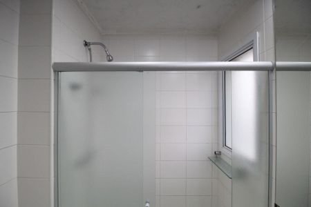Apartamento à venda com 97m², 3 quartos e 2 vagas Apartamento à venda com 97m², 3 quartos e 2 vagasBanheiro da Suíte