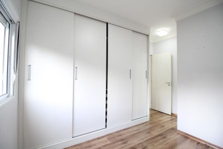 Apartamento à venda com 97m², 3 quartos e 2 vagas Apartamento à venda com 97m², 3 quartos e 2 vagasSuíte
