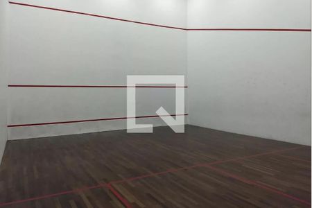 Apartamento à venda com 97m², 3 quartos e 2 vagas Apartamento à venda com 97m², 3 quartos e 2 vagasQuadra de squash