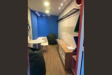 Apartamento à venda com 34m², 2 quartos e sem vagaÁrea externa