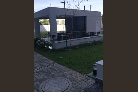 Apartamento à venda com 34m², 2 quartos e sem vagaÁrea externa