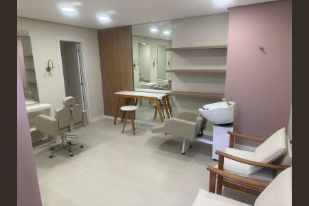 Apartamento à venda com 34m², 2 quartos e sem vagaÁrea externa