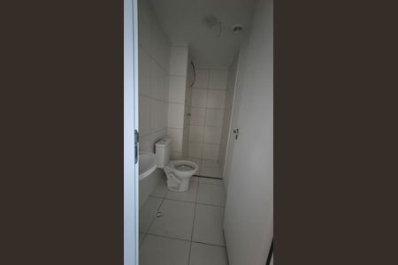 Banheiro de apartamento à venda com 2 quartos, 34m² em Jardim São Luís, São Paulo