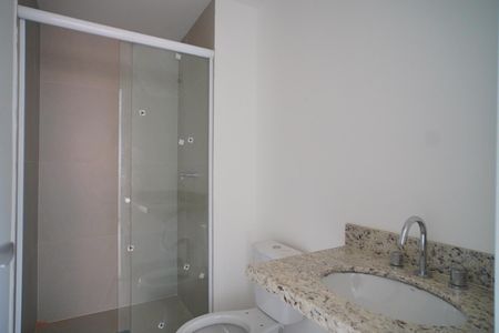 Apartamento para alugar com 56m², 2 quartos e 1 vaga Apartamento para alugar com 56m², 2 quartos e 1 vagaBanheiro