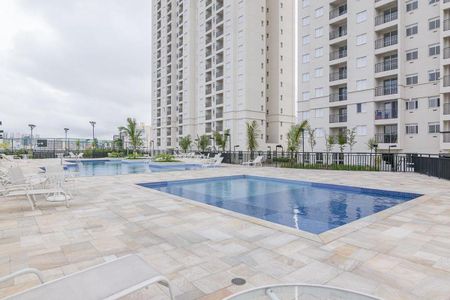 Apartamento para alugar com 52m², 2 quartos e 1 vaga Apartamento para alugar com 52m², 2 quartos e 1 vagaÁrea comum - Piscina