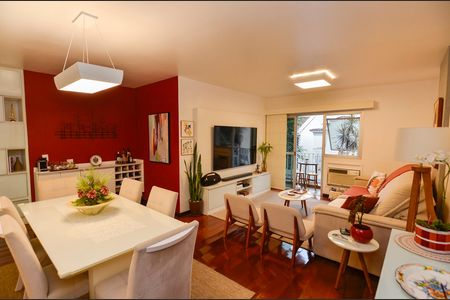 Apartamento à venda com 140m², 4 quartos e 2 vagas Apartamento à venda com 140m², 4 quartos e 2 vagasSala