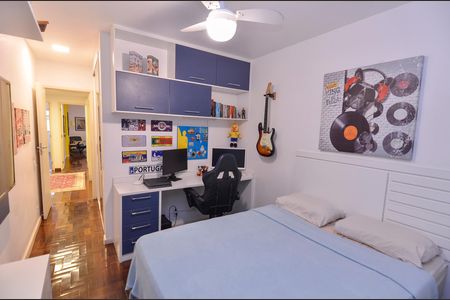 Apartamento à venda com 140m², 4 quartos e 2 vagas Apartamento à venda com 140m², 4 quartos e 2 vagasQuarto 1