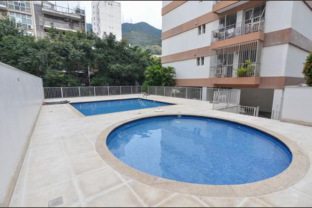 Apartamento à venda com 140m², 4 quartos e 2 vagas Apartamento à venda com 140m², 4 quartos e 2 vagasÁrea comum