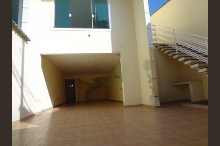 Casa à venda com 3 quartos, 195m² em Jardim Virginia Bianca, São Paulo