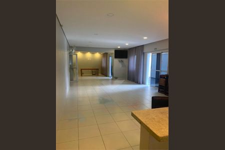 Apartamento à venda com 2 quartos, 61m² em Vila Mazzei, São Paulo