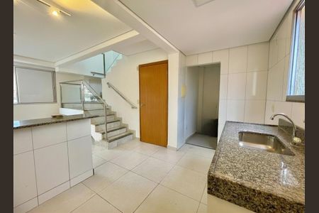 Cozinha de apartamento à venda com 3 quartos, 164m² em Renascença, Belo Horizonte