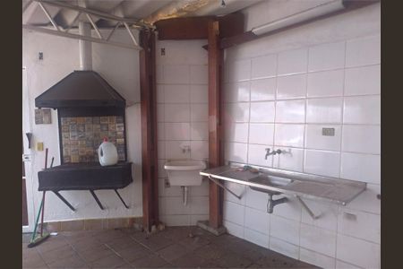Casa à venda com 439m², 3 quartos e 4 vagas