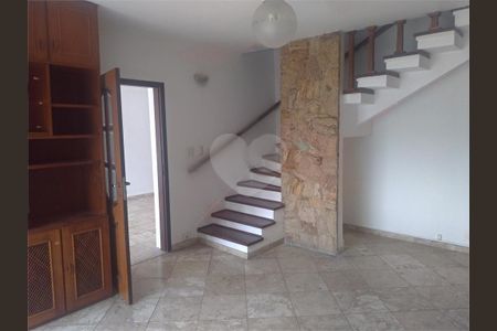 Casa à venda com 439m², 3 quartos e 4 vagas