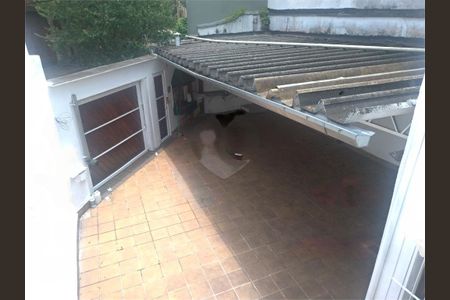 Casa à venda com 3 quartos, 439m² em Vila Baruel, São Paulo
