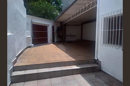 Casa à venda com 3 quartos, 439m² em Vila Baruel, São Paulo