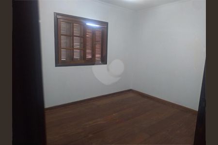 Casa à venda com 439m², 3 quartos e 4 vagas