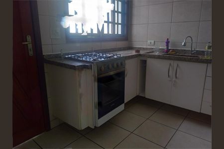 Casa à venda com 3 quartos, 439m² em Vila Baruel, São Paulo