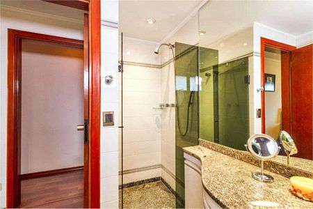 Apartamento à venda com 254m², 4 quartos e 4 vagas